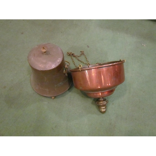 4019 - A copper and brass hanging jardinière, 32cm diameter, and a copper lidded coal scuttle (2)