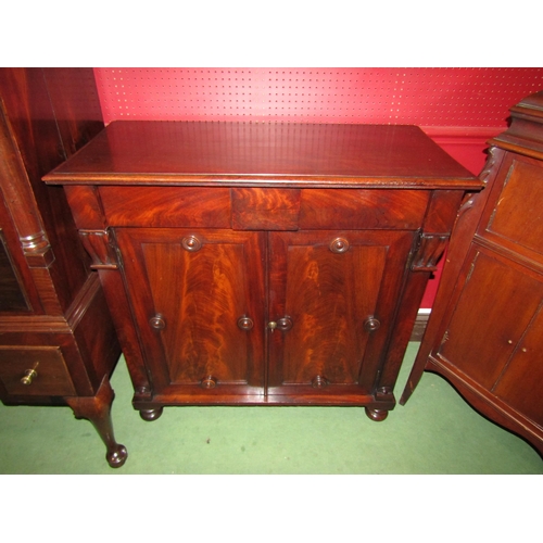 4036 - A circa 1840 flame mahogany chiffonier with two frieze drawers and scroll carved corbel pilasters, t... 