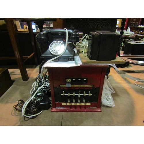 4220 - A switchboard CB935 1+3/4, circa 1920/30's with connection board and a 1938 operators telephone 1/23... 