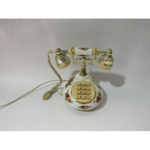 4172 - A Royal Albert Old Country Roses telephone