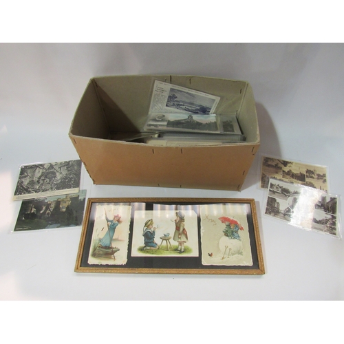 4313 - A collection of early 20th Century postcards to include topographical , examples of Devizes and othe... 