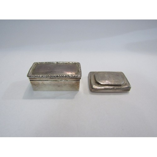 4322 - Two Georgian silver snuff boxes, one with foliate border, 7cm x 3.5cm x 2.8cm, combined weight 113g