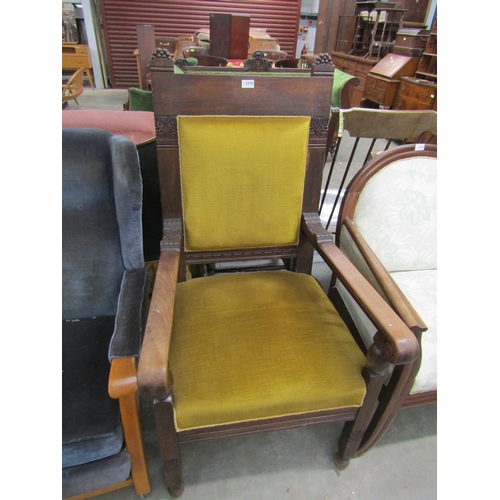 2453 - A Scandiavian carved oak throne chair