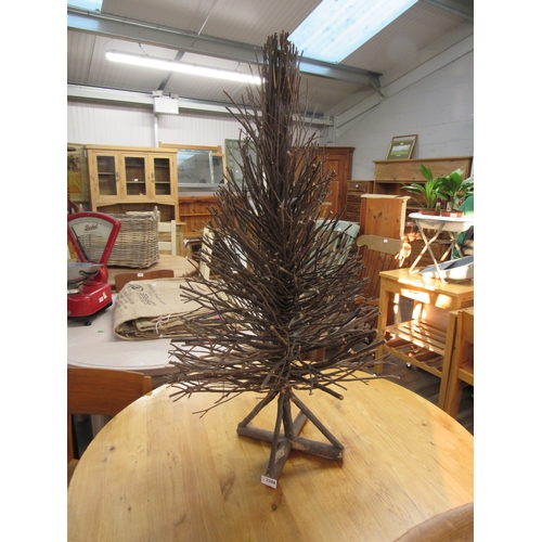 2308 - A twig Christmas tree