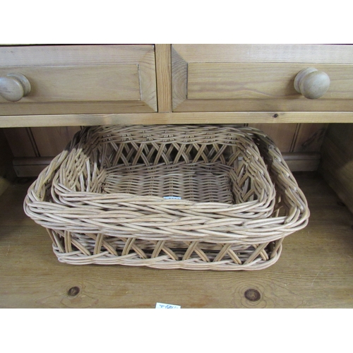 2331 - A pair of wicker baskets     (E) £8-12