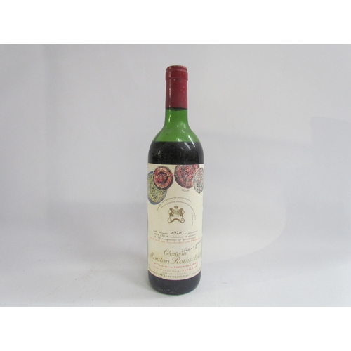 8160 - 1978 Chateau Mouton Rothschild, Pauillac, level low shoulder