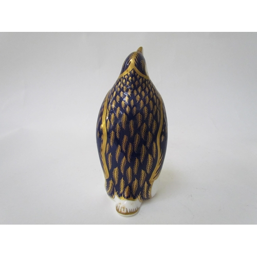 7497 - A Royal Crown Derby paperweight as an owl, gold stopper and a Royal Crown Derby paperweight as a Pen... 