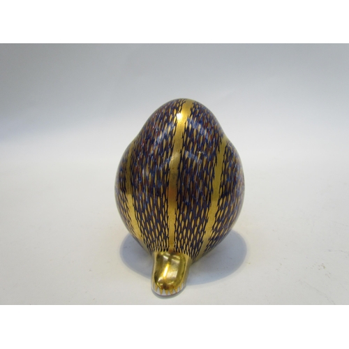 7500 - A Royal Crown Derby badger paperweight, gold stopper and a Royal Crown Derby paperweight as a Hedgeh... 