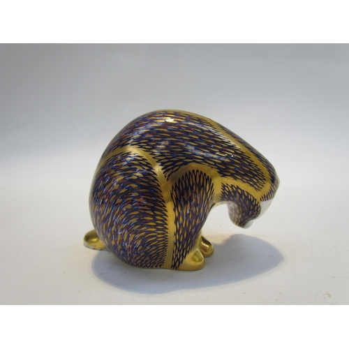 7500 - A Royal Crown Derby badger paperweight, gold stopper and a Royal Crown Derby paperweight as a Hedgeh... 