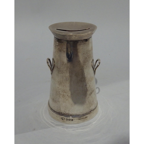 7200 - WITHDRAWN: A Mappin & Webb silver money box in the form of a milk churn, Birmingham 1915, dent base,... 