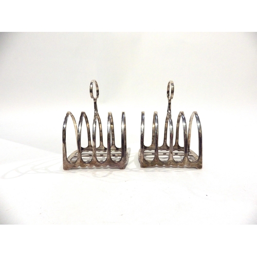 7203 - Two James Dixon & Sons Ltd silver 5 bar toast racks, Sheffield 1911, 8cm long, 11cm tall, 206g