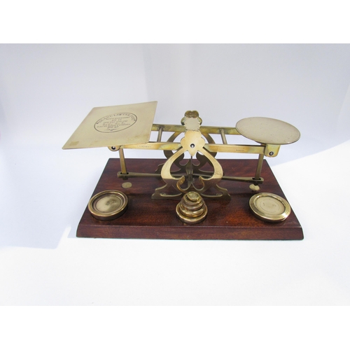 7614 - A 19th Century Sampson Mordan and Co., London letter scale with weights   (R) £100