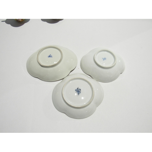 7734 - Three Continental cabinet cups and saucers