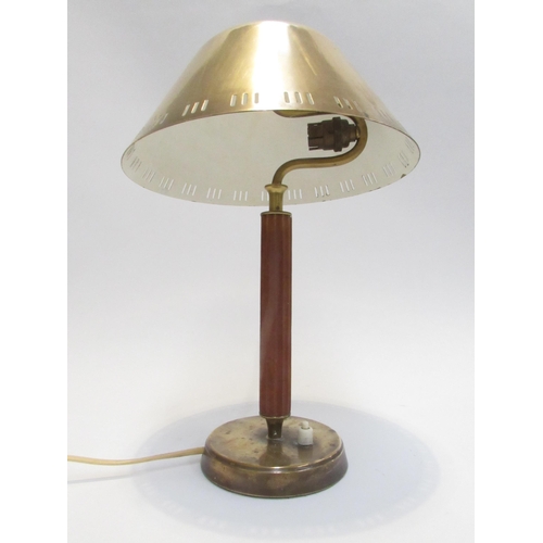 7818 - A retro wood and brass table lamp with pierced brass shade, 42cm tall