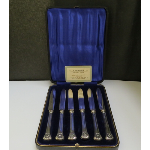 7397 - A set of silver handled tea knives each with a different animal motif to handle, Sheffield 1922