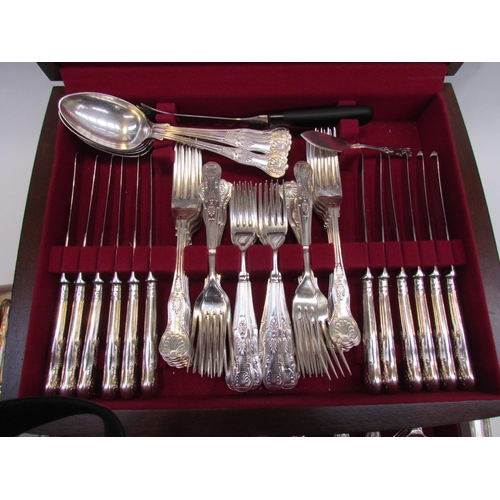 7506 - A canteen of silver plated cutlery, Cooper Brothers, set in a mahogany finish single drawer canteen ... 