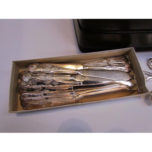 7506 - A canteen of silver plated cutlery, Cooper Brothers, set in a mahogany finish single drawer canteen ... 