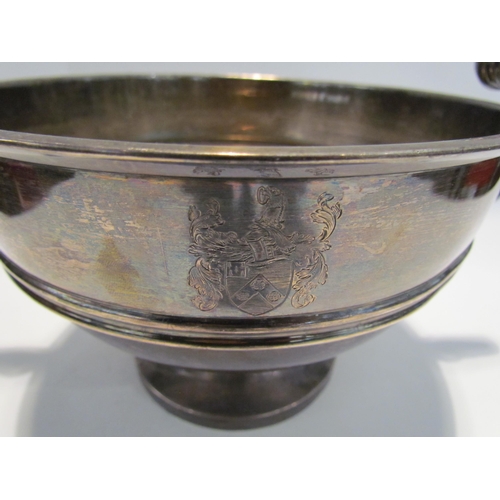 7444 - A Walker and Hall silver twin handled pedestal bowl, Sheffield 1944, 20.5cm diameter, 762g