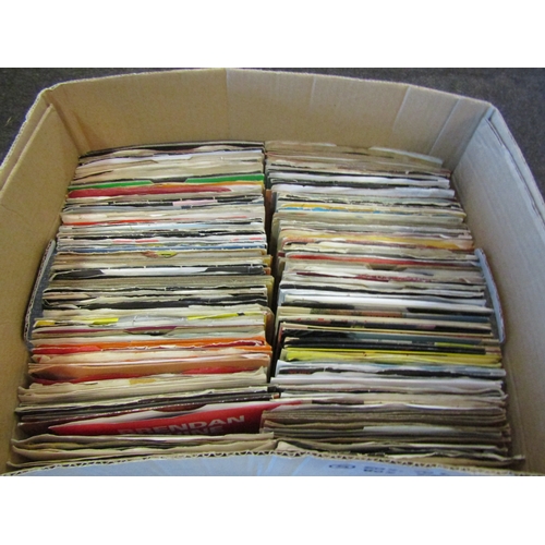 1195 - A collection of 1960's, 70's and 80's vinyl 7