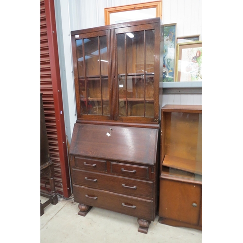 2367 - A 1940's oak bureau bookcase