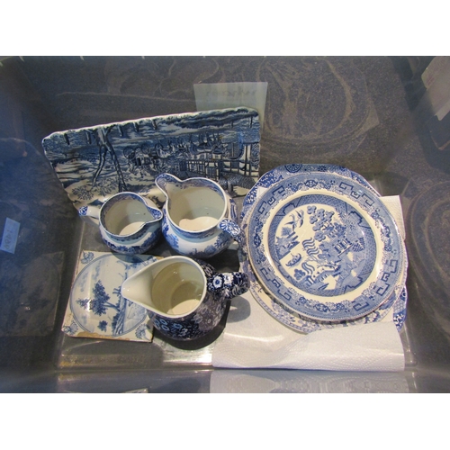 1496 - A quantity of blue and white china ware including a Copeland Spode wash bowl and a 19th Century Dutc... 