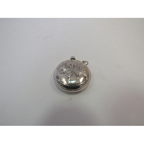 1421 - An Art Nouveau silver perfume flask with floral detailing