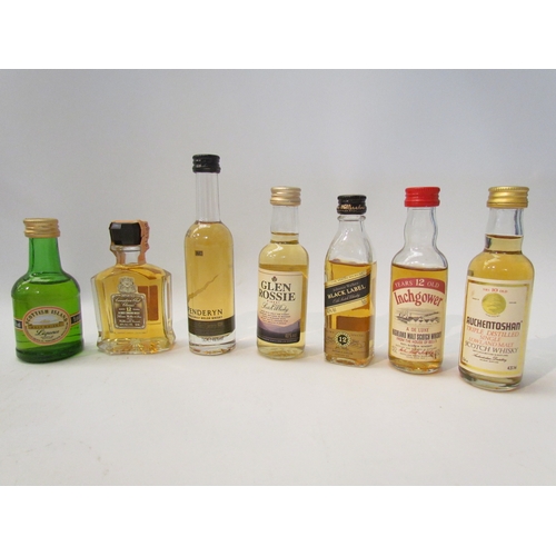 8045 - 14 Whisky miniatures 5cl including Johnnie Walker Red Label, Black Label, Canadian Club Classic 12 y... 