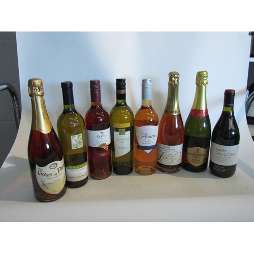 8152 - Eight bottles of mixed wines including Cava, Hardy's Chardonnay, Adnam's Cabernet rose, etc