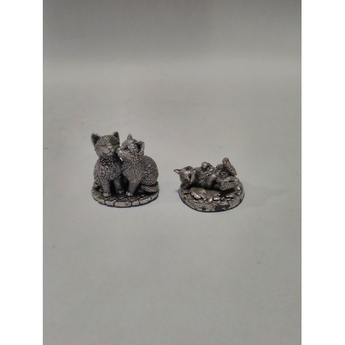 1418 - Two silver cast figures of cats    (R) £20