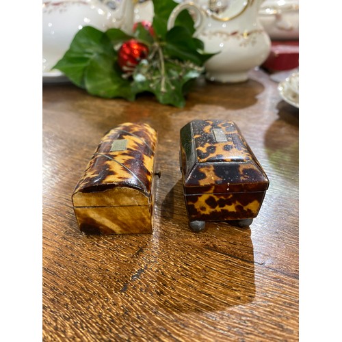 7214 - Two 19th Century tortoiseshell miniature boxes, 6.5cm & 5.5cm long