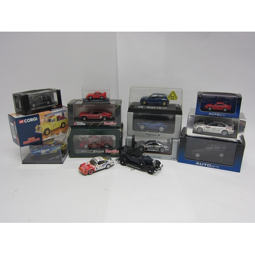 9212 - A collection of assorted perspex cased 1:43 scale and smaller diecast model cars to include Vitesse ... 