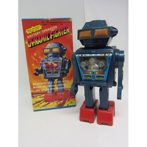 9073 - A boxed J-Toy (Japan) 1023 Dynamic Fighter battery, operated blue plastic robot with lithographed ti... 