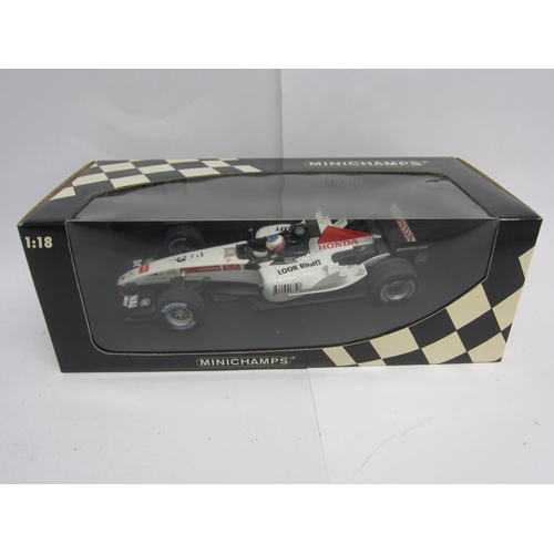 9226 - A boxed Paul's Model Art Minichamps 1:18 scale diecast B-A-R Honda 007 J. Button 2005 Formula 1 raci... 