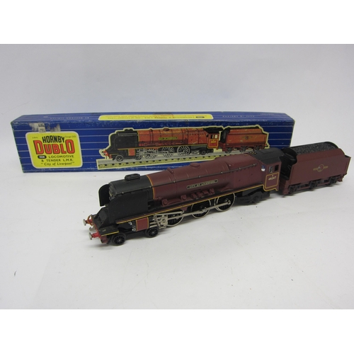 9526 - A boxed Hornby Dublo 00 gauge 3226 