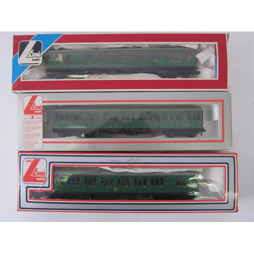 9523 - A Hornby Dublo 00 gauge Southern Region 3-car Electric Unit, in SR green with powered and unpowered ... 