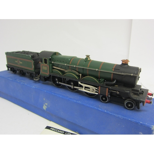 9516 - A boxed Hornby Dublo 00 gauge EDLT20 Bristol Castle 4-6-0 locomotive and tender finished in BR lined... 