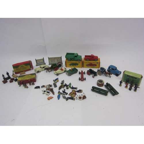 9501 - A group of 00 gauge model railing accessories including boxed Dinky Dublo diecast 065 Morris Pick Up... 