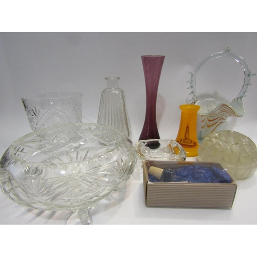 4425 - A box of miscellaneous glassware to include cut glass fruit bowl on three legs, cut glass vase with ... 