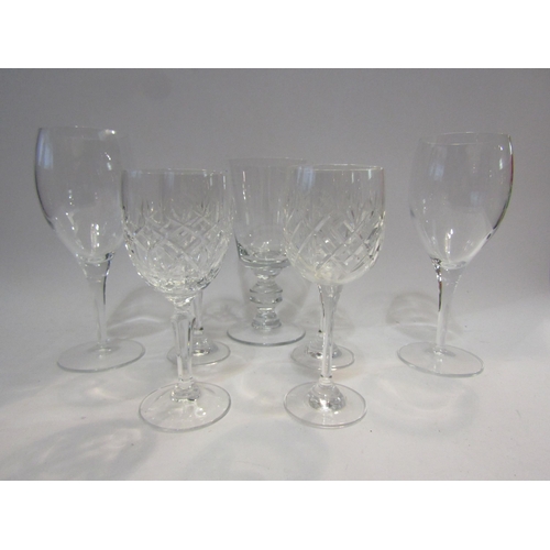 4443 - An ale glass, four crystal wine glasses and two further wine glasses (7)   (E) £10-20