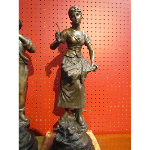 4082 - Two spelter figures 