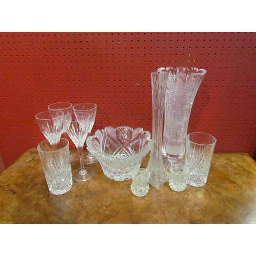 4090 - A selection of miscellaneous cut glassware to include footed vase, fruit bowl, four Stuart wine glas... 