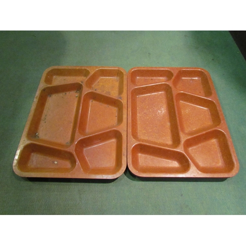 4230 - Four bakelite U.S. food trays stamped U.S. Bolta 1944 to underside