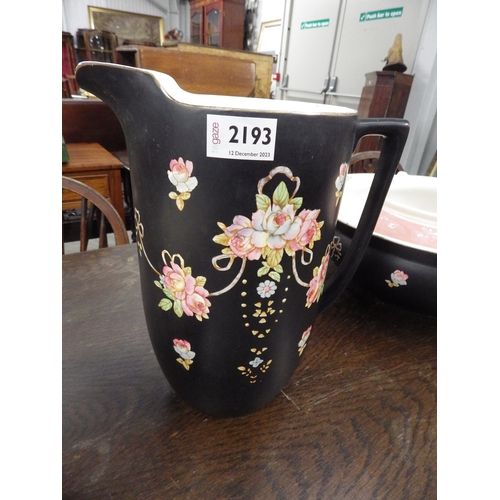 2193 - A ceramic wash jug and bowl set