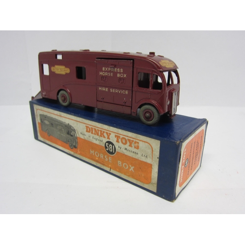 9240 - A boxed Dinky toys 581 diecast Horse box in British Railways livery