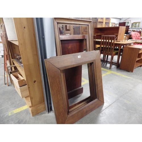 2344 - Five Edwardian oak picture frames