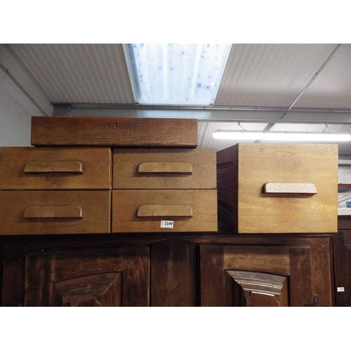 2349 - Six 1930's solid oak drawers   (E) £10-15