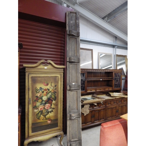 2434 - An Edwardian oak shelving back with scroll detailing