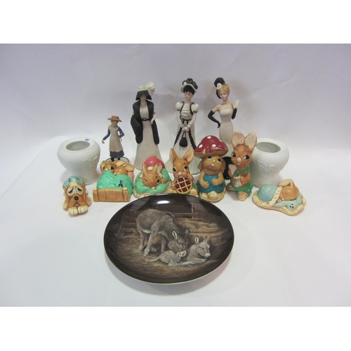 1181 - A selection of ceramics including Kaiser Porcelain plate and candle holders, Wedgwood figures and Pe... 