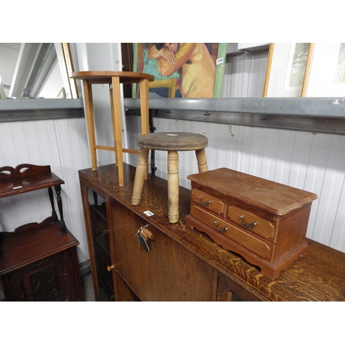 2442 - A milking stool, jewelry box and small table