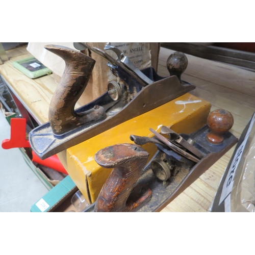 2080 - Three vintage woodworking planes